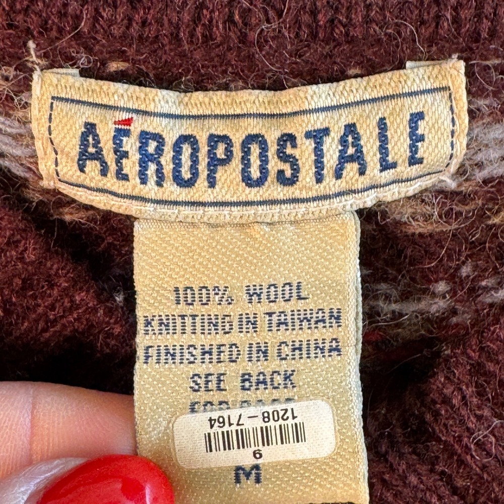 Aeropostale Vintage Wool Sweater Fair Isle V-Neck Burgundy Striped Mens Medium M - Picture 3 of 6